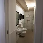 Resta Cu'mme Vomero Vendégház