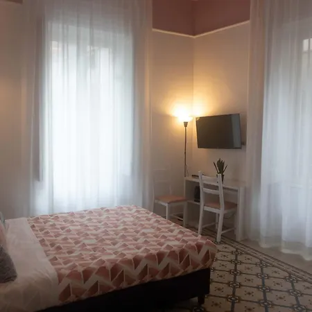 Resta Cu'mme Vomero Nápoly
