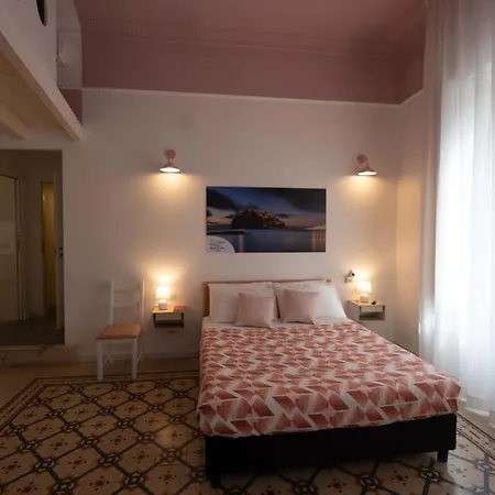 Guest house Resta Cu'mme Vomero