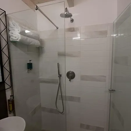 Resta Cu'mme Vomero Guest house Naples