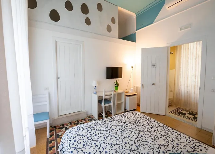 Resta Cu'mme Vomero 게스트하우스 나폴리