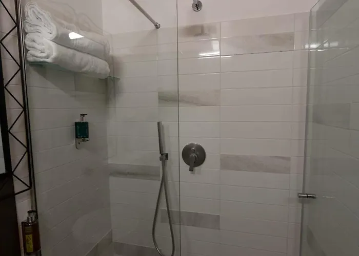 Resta Cu'mme Vomero 게스트하우스 나폴리