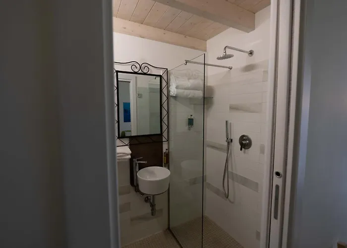 Resta Cu'mme Vomero 나폴리